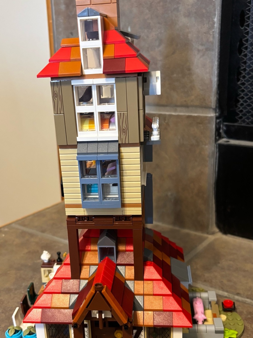 LEGO Harry Potter 75980 Attack on the Burrow – Build Only